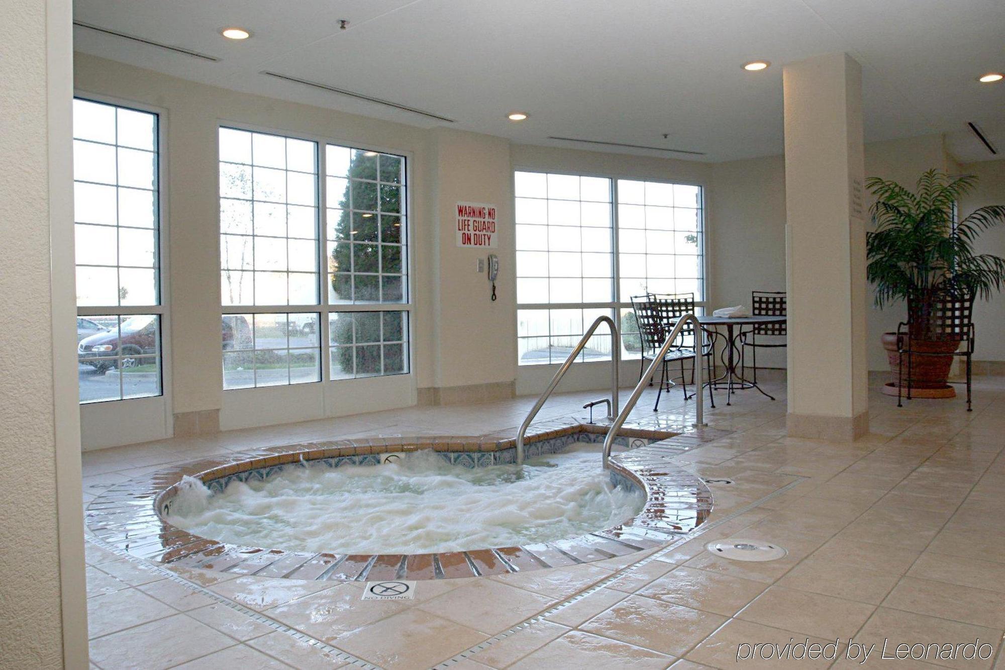 Candlewood Suites Indianapolis Northeast By Ihg מראה חיצוני תמונה